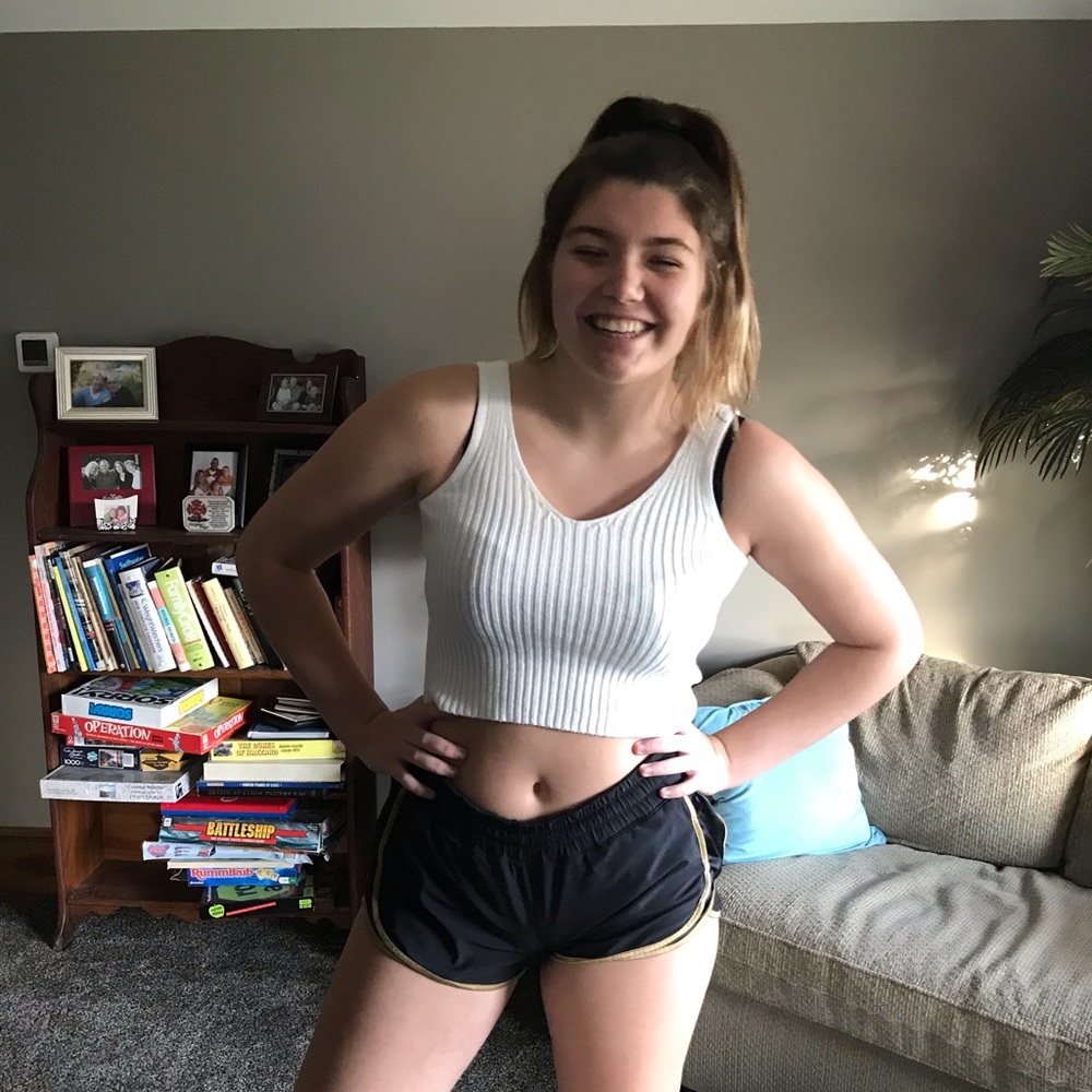 Brandy Melville Cropped Tank